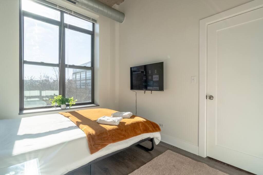 Mccormick Place 2Br Stylish Suite With Optional Parking And Gym For Up To 8 Guests Near Soldier Field And Grant Park Chicago Ngoại thất bức ảnh