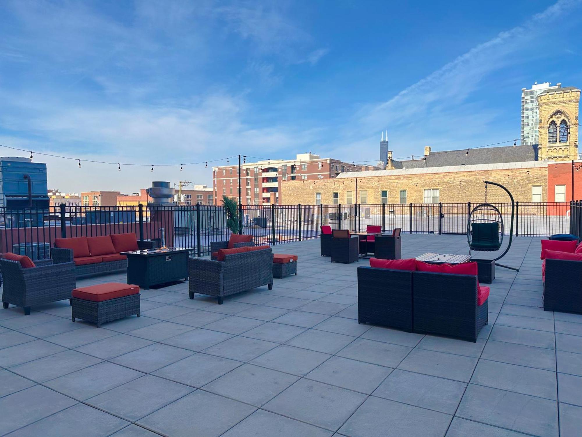 Mccormick Place 2Br Stylish Suite With Optional Parking And Gym For Up To 8 Guests Near Soldier Field And Grant Park Chicago Ngoại thất bức ảnh